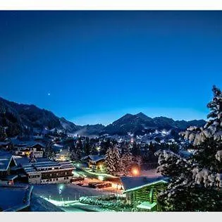 320 Kunners Oostenrijk 4* Mittelberg