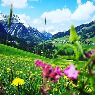 320 Kunners Oostenrijk Aparthotel Mittelberg