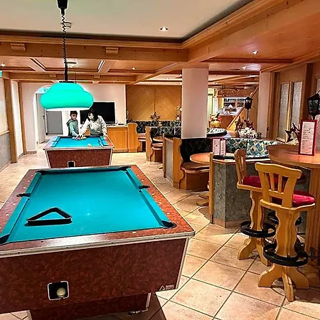 320 Kunners Oostenrijk 4* Mittelberg